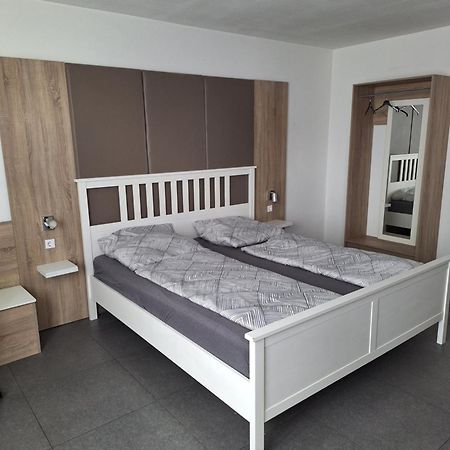 Modern Hoteliving Giessen Ngoại thất bức ảnh