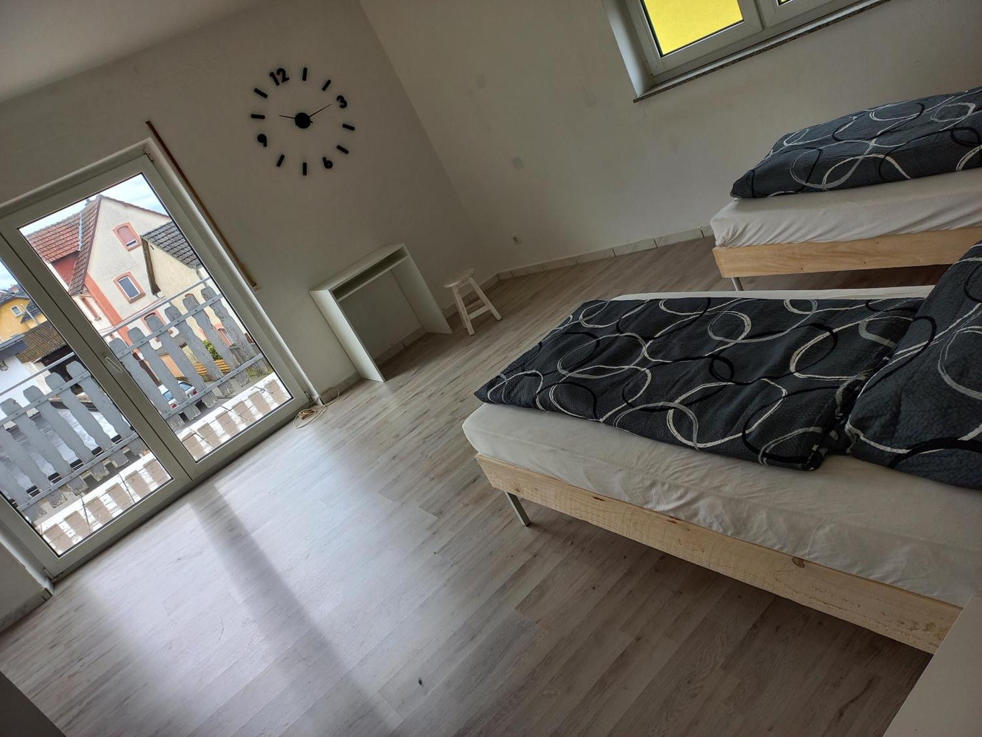 Modern Hoteliving Giessen Phòng bức ảnh